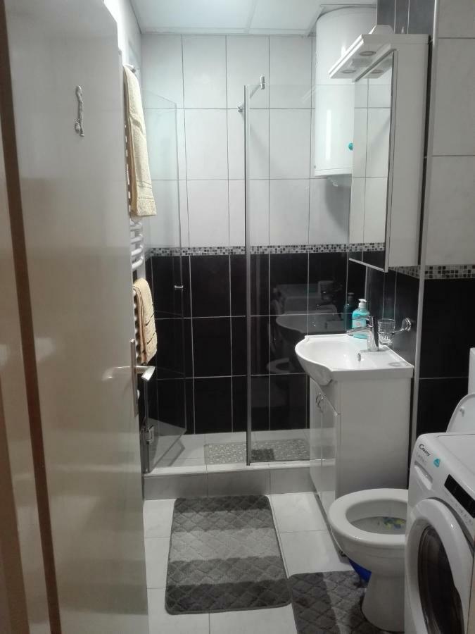 Apartman Ivan Vrdnik Εξωτερικό φωτογραφία